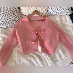 Banana Republic Angora Ribbon 🎀 Tie Front sweater XL Like New